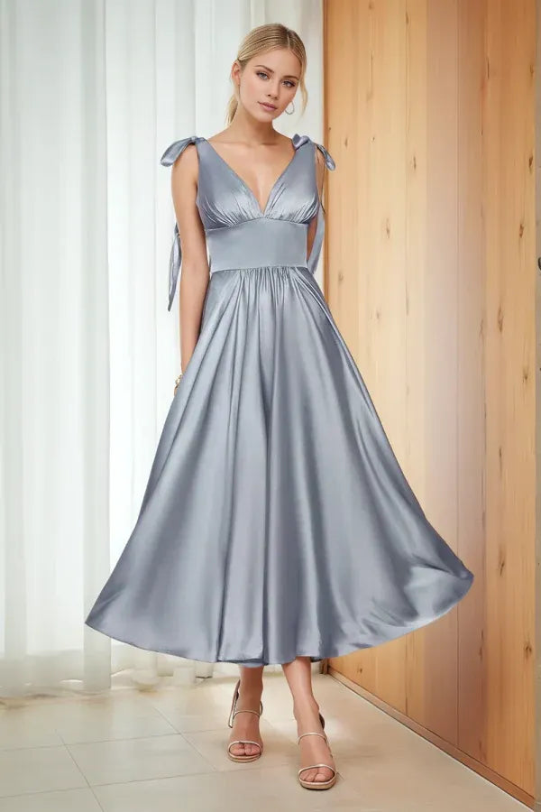 Beaira Modern A-Line V Neck Straps Sleeveless Pleated Prom Dress Open Back Tea Length Bridesmaids Dress