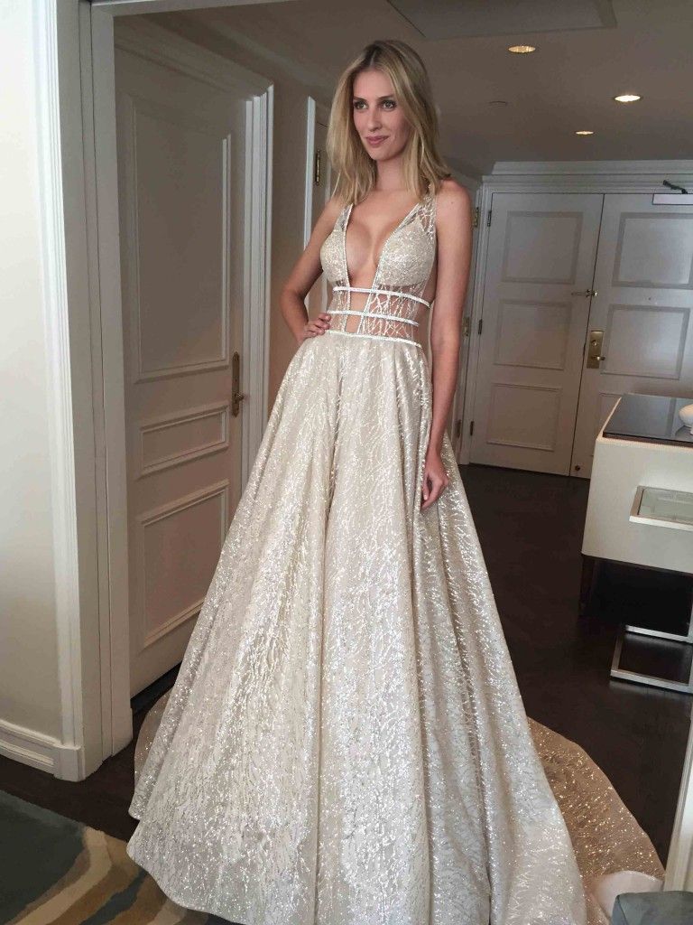 V Neck Straps Wedding Dress Sequin Long Prom Dresses