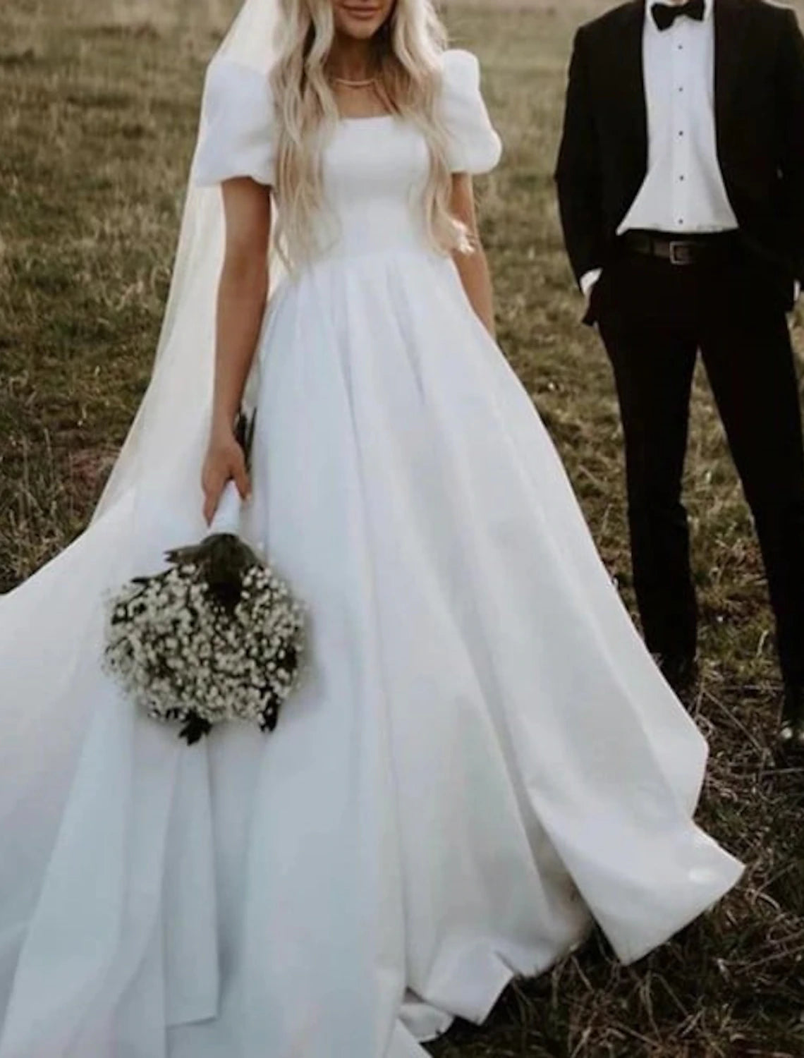 Formal Fall Wedding Dresses Ball Gown Square Neck Short Sleeve Chapel Train Satin Bridal Gowns With Solid Color