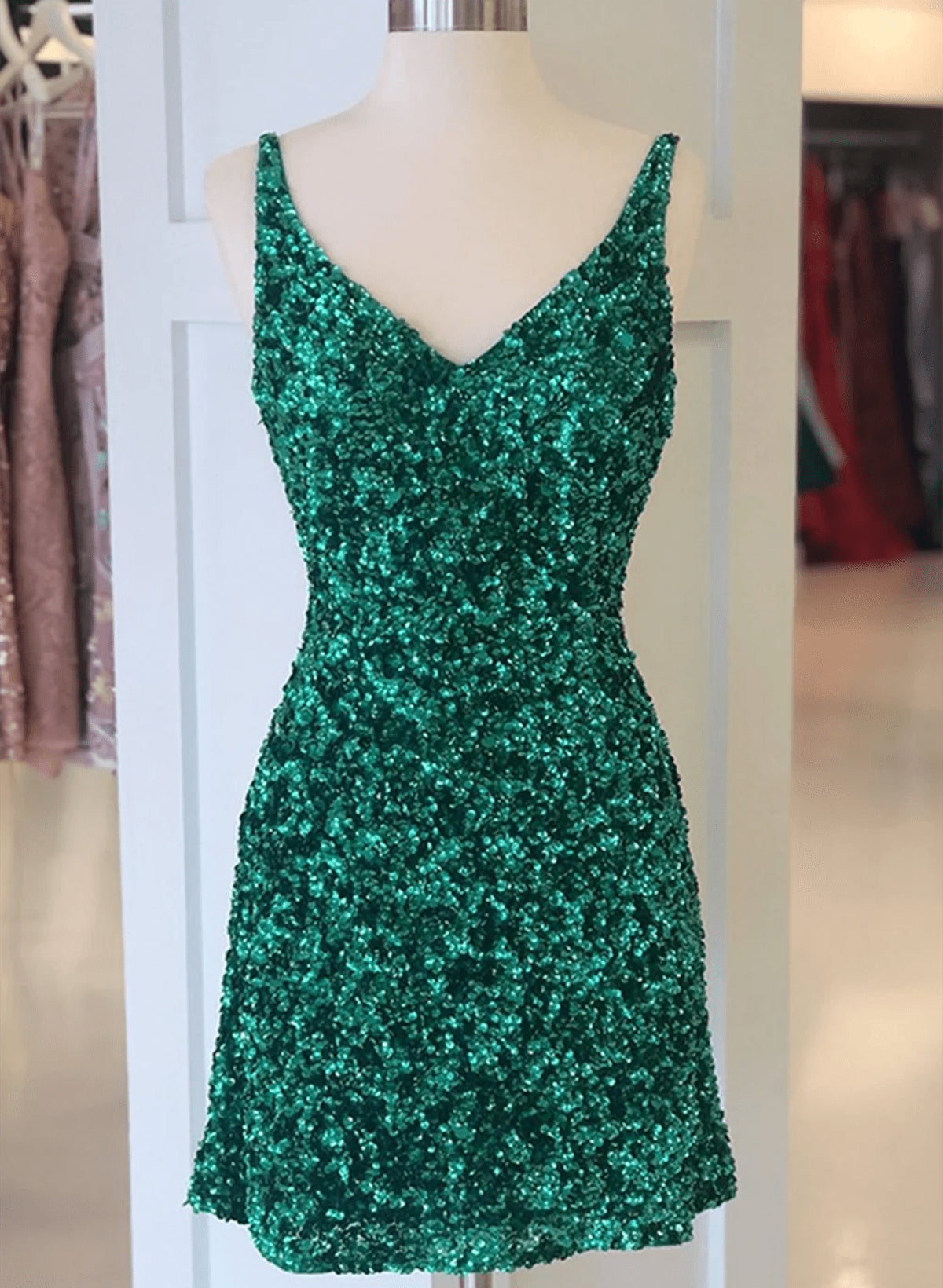 Beaira Green A-line Sequins V Neck Short Prom Dress V Neck Green Homecoming Dress prom dress shop