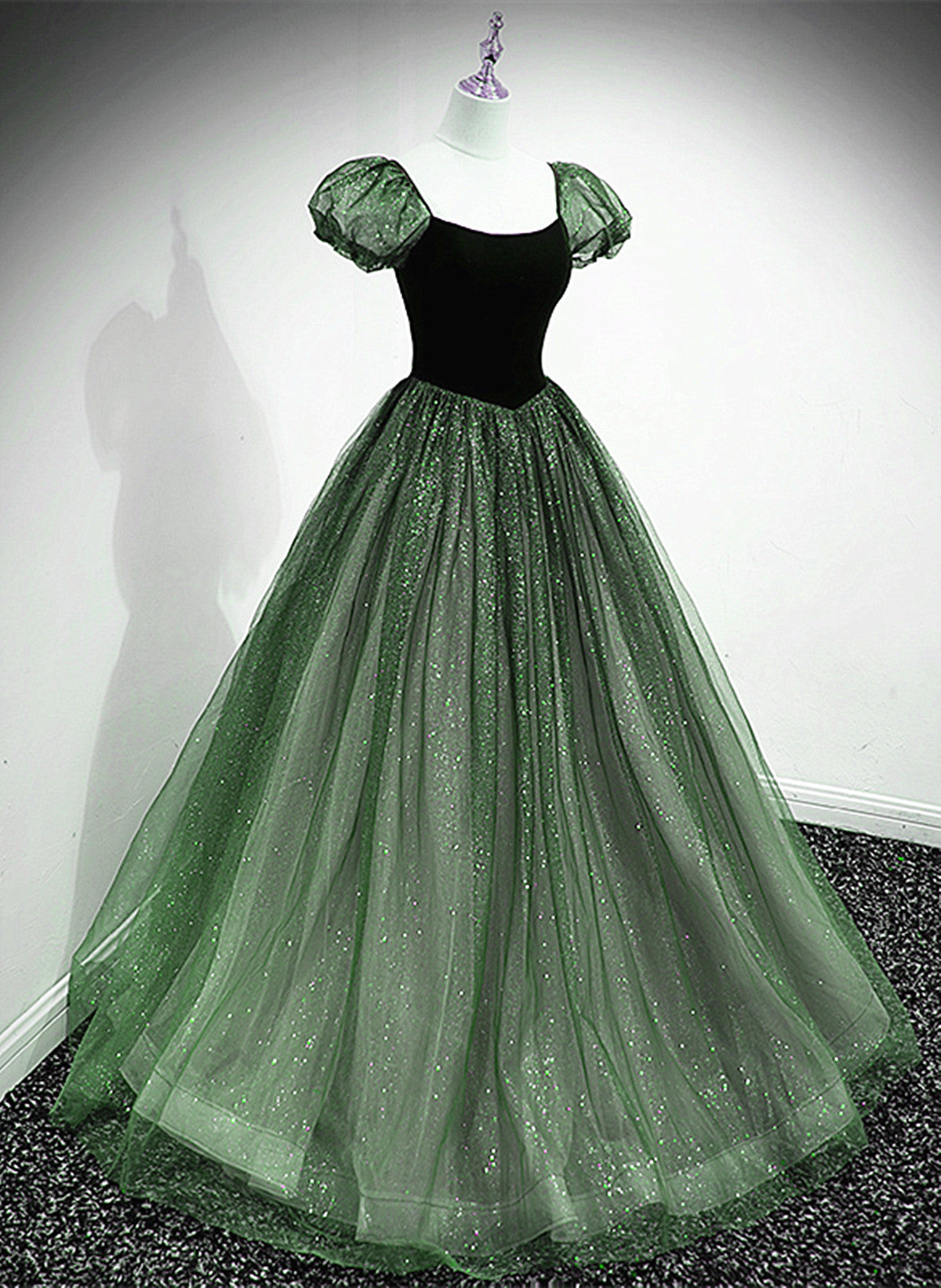 Beaira Lovely Green Tulle Long Formal Dress Green A-line Short Sleeves Party Dress prom dresses with long sleeves