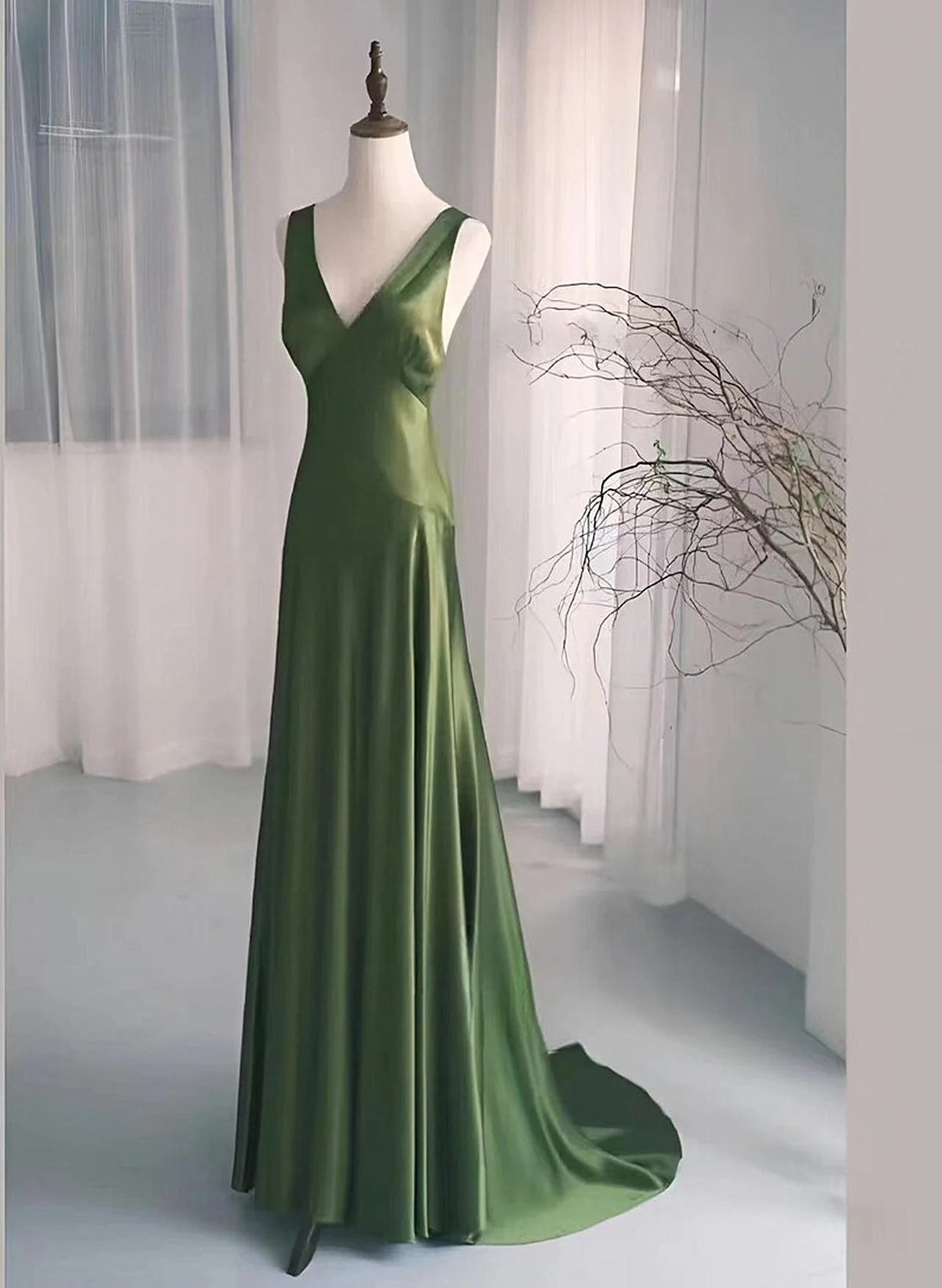 Beaira Green Satin V-Neckline Low Back Prom Dress Green Evening Dress Formal Dress