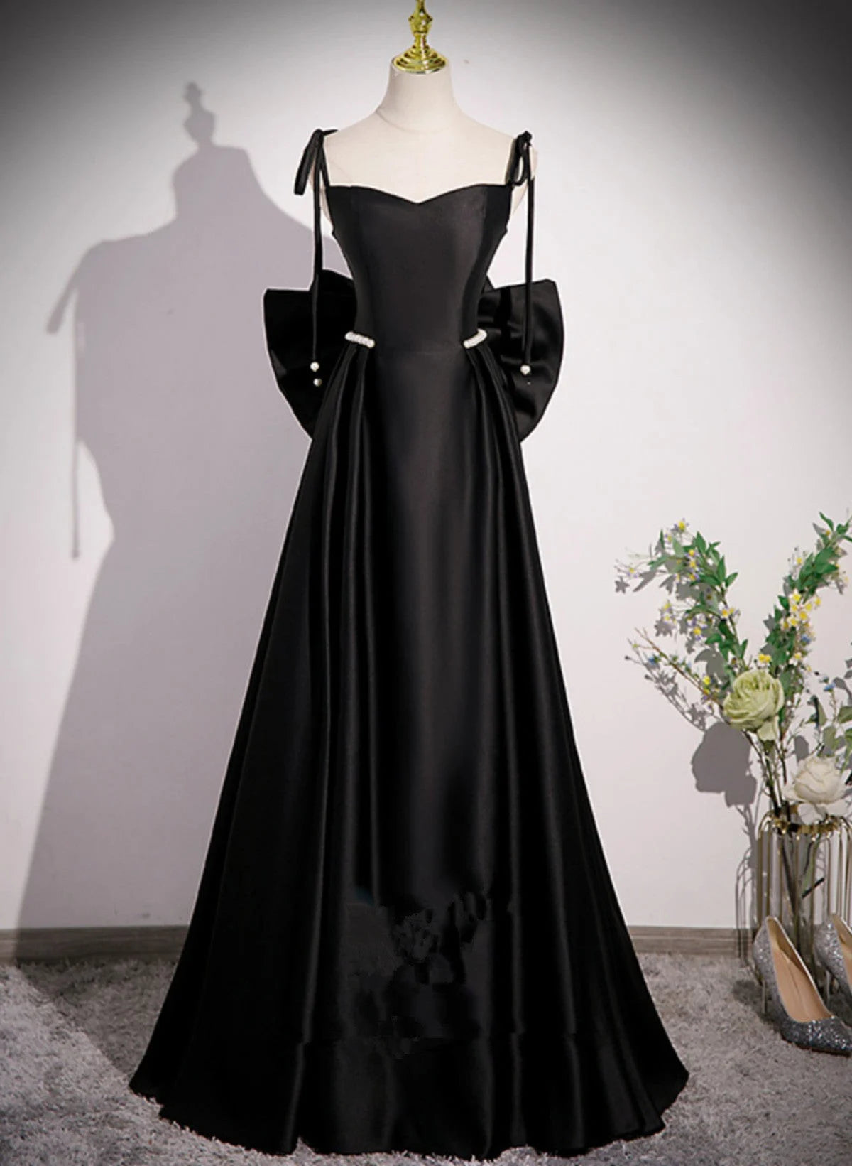 Beaira Black Satin Sweetheart Long Prom Dress with Bow Black Long Evening Dress