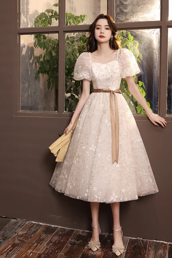 White Tulle Knee Length Prom Dress Cute Short Sleeve Homecoming Dress