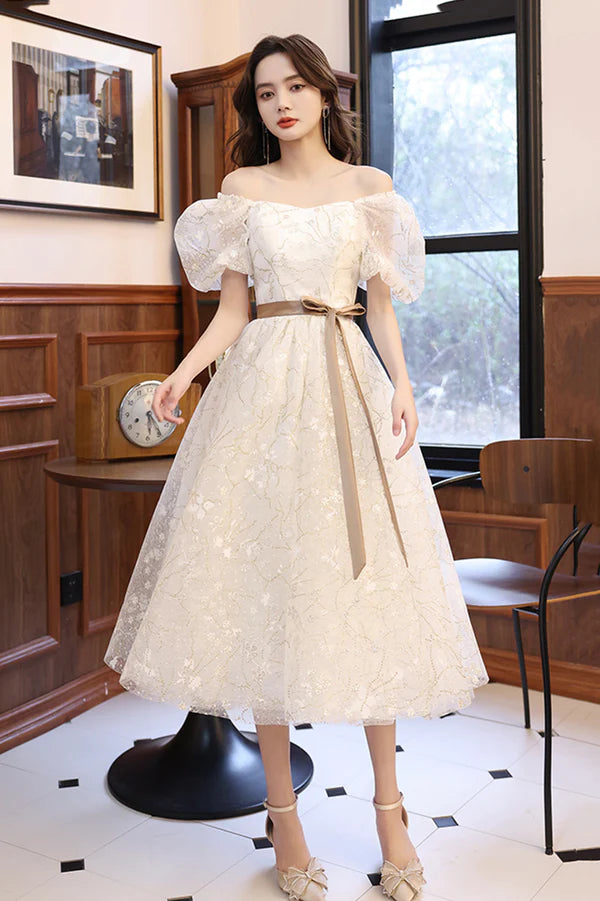 White Tulle Knee Length Prom Dress Cute Short Sleeve Homecoming Dress