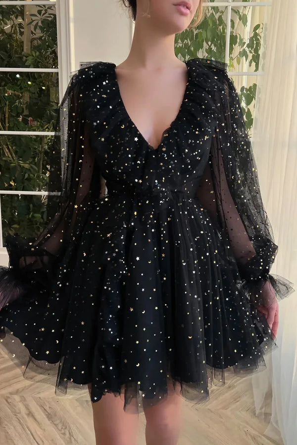 Black V-Neck Tulle Short Prom Dress Cute A-Line Long Sleeve Party Dress