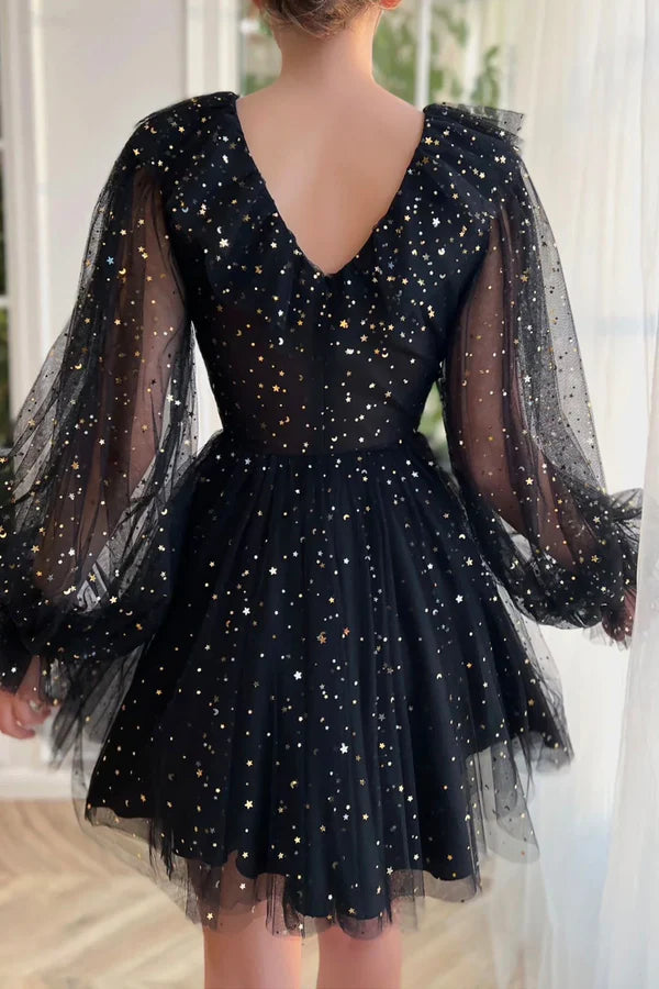 Black V-Neck Tulle Short Prom Dress Cute A-Line Long Sleeve Party Dress