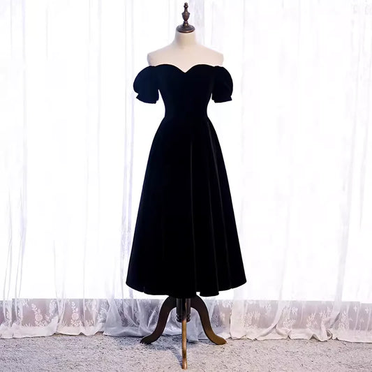 Beaira Simple A line Off The Shoulder Velvet Black Bridesmaid Dress Bridesmaid dress shop