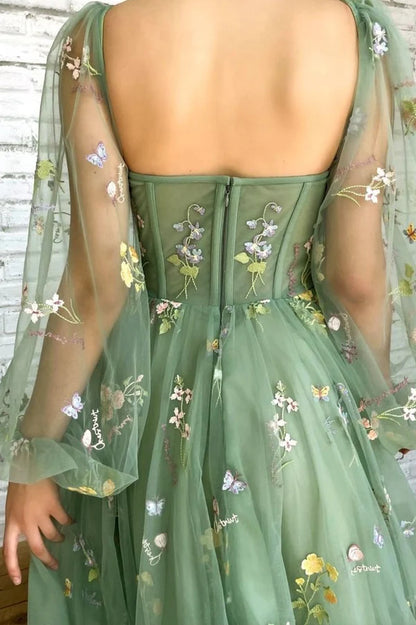 Green Tulle Lace Short Prom Dress Cute Long Sleeve Homecoming Party Dress