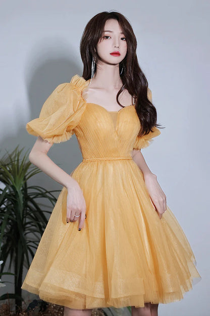 Yellow Short Tulle Party Dress A-Line Off the Shoulder Homecoming Dress