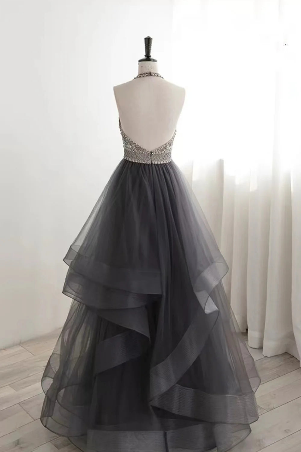 Ball Gown Halter High Low Prom Dresses Beading Asymmetrical Tulle Evening Dresses