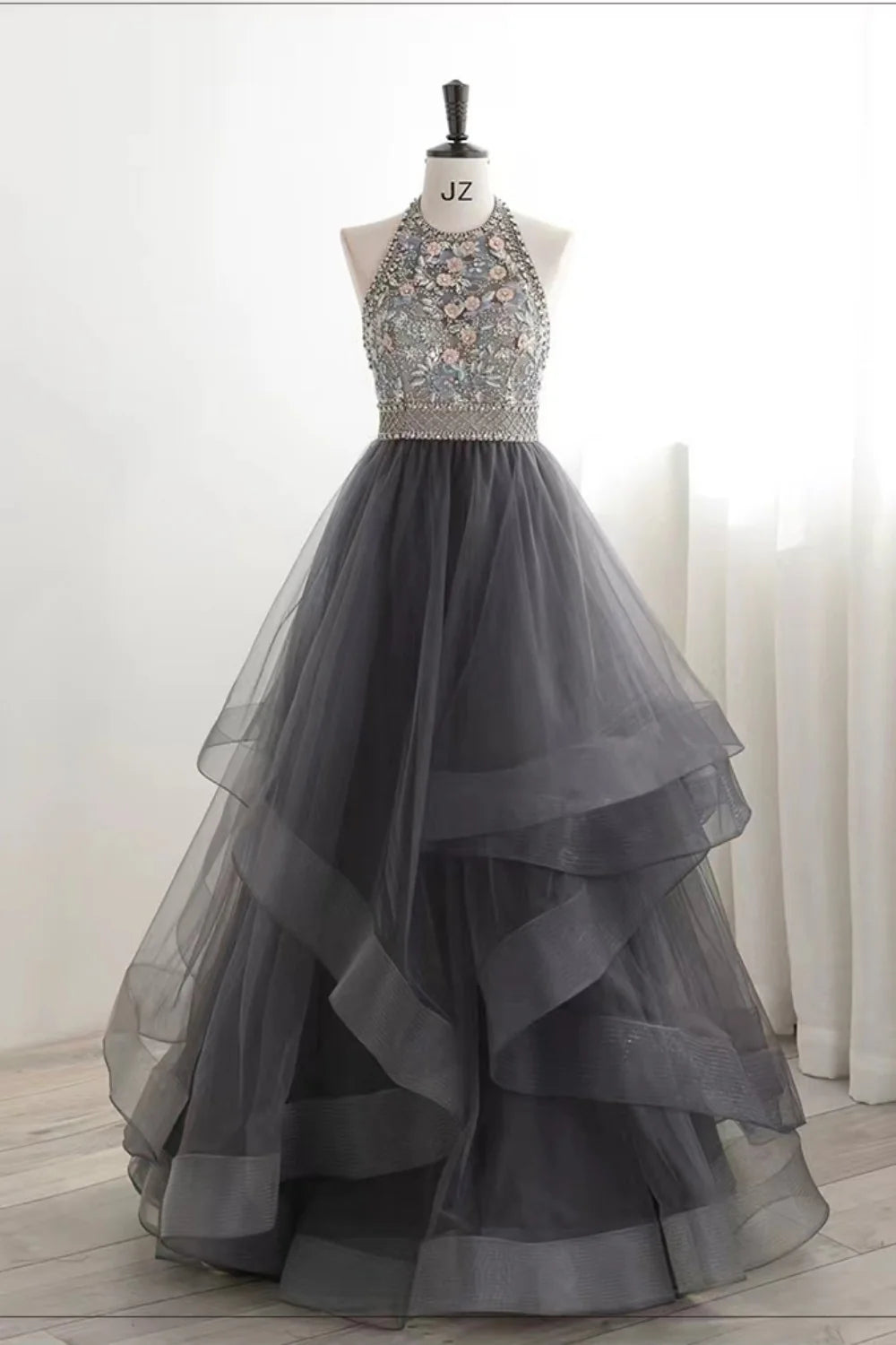 Ball Gown Halter High Low Prom Dresses Beading Asymmetrical Tulle Evening Dresses