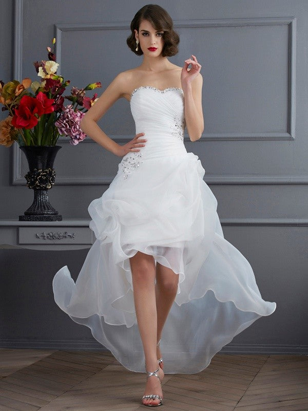 A-Line/Princess Sweetheart Sleeveless Beading High Low Organza Wedding Dresses