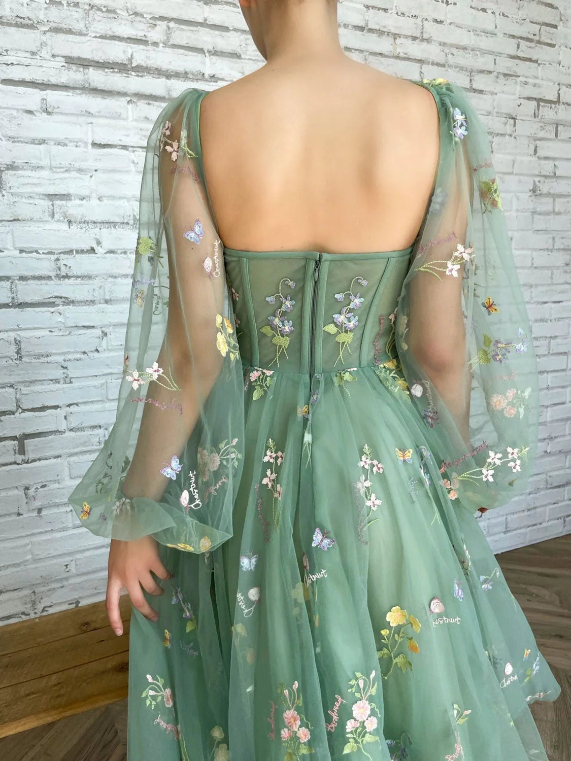 A Line Stunning Sweetheart Neck Appliques Long Sleeve Homecoming Dress