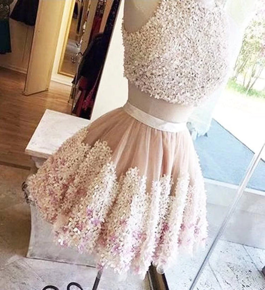 Cute Tulle Lace Round Neck Lace Appliques Two Pieces Short Homecoming Dresses