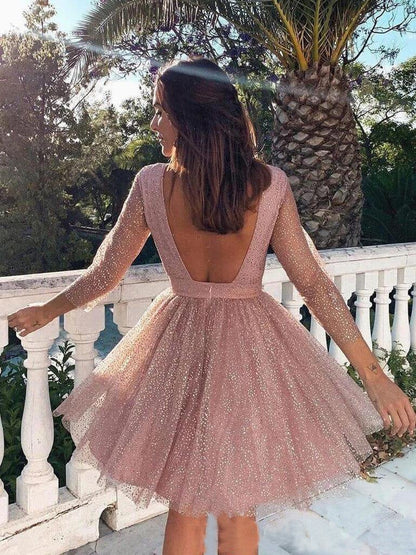 Elegant Long Sleeve Short Homecoming Dresses Backless Above Knee Cocktail Dress