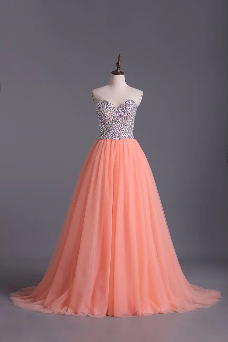 Glistening Sweetheart Party Dresses Beaded With Shiny Rhinestone Tulle