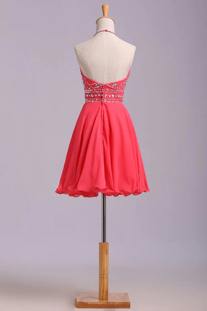 Halter A Line Sexy And Cute Homecoming Dress Short/Mini Chiffon&Tulle Beaded