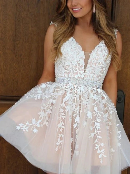 A-Line V-Neck Sleeveless Tulle Homecoming Dresses With Appliques