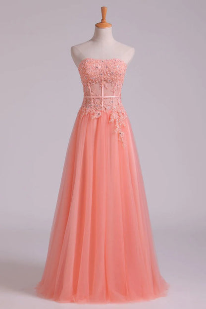 New Arrival Strapless A Line Party Dresses Tulle With Applique