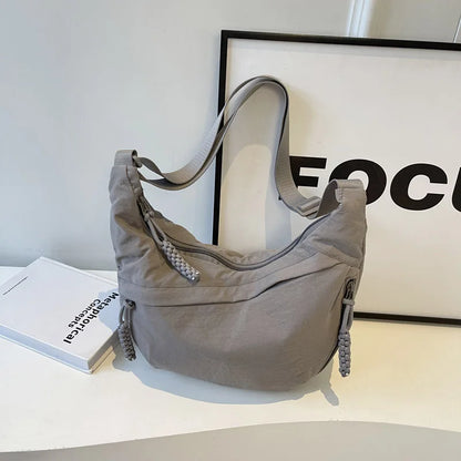 Beaira Nylon Fabric Shoulder Bag New High Capacity Women's Crossbody Messenger Bag Leisure Versatile Shoulder Hobos Bag