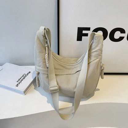 Beaira Nylon Fabric Shoulder Bag New High Capacity Women's Crossbody Messenger Bag Leisure Versatile Shoulder Hobos Bag