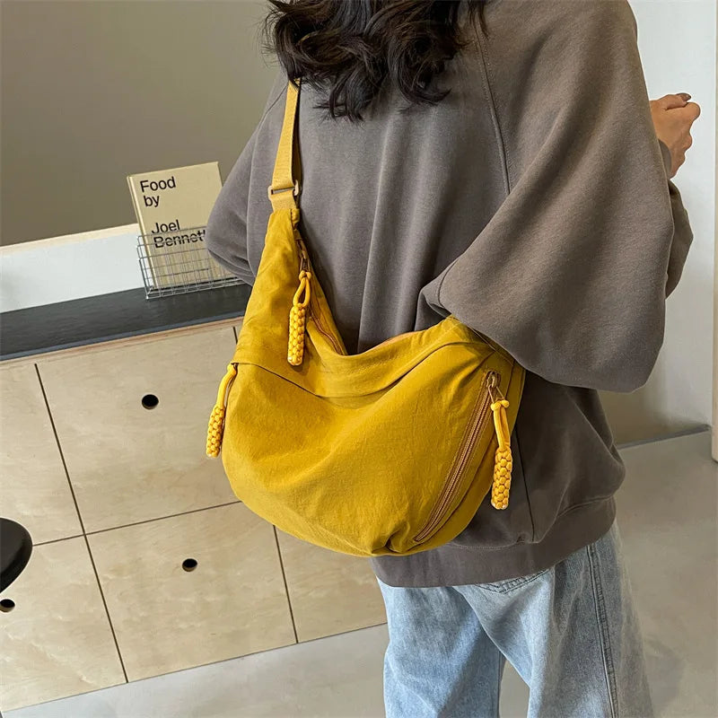 Beaira Nylon Fabric Shoulder Bag New High Capacity Women's Crossbody Messenger Bag Leisure Versatile Shoulder Hobos Bag
