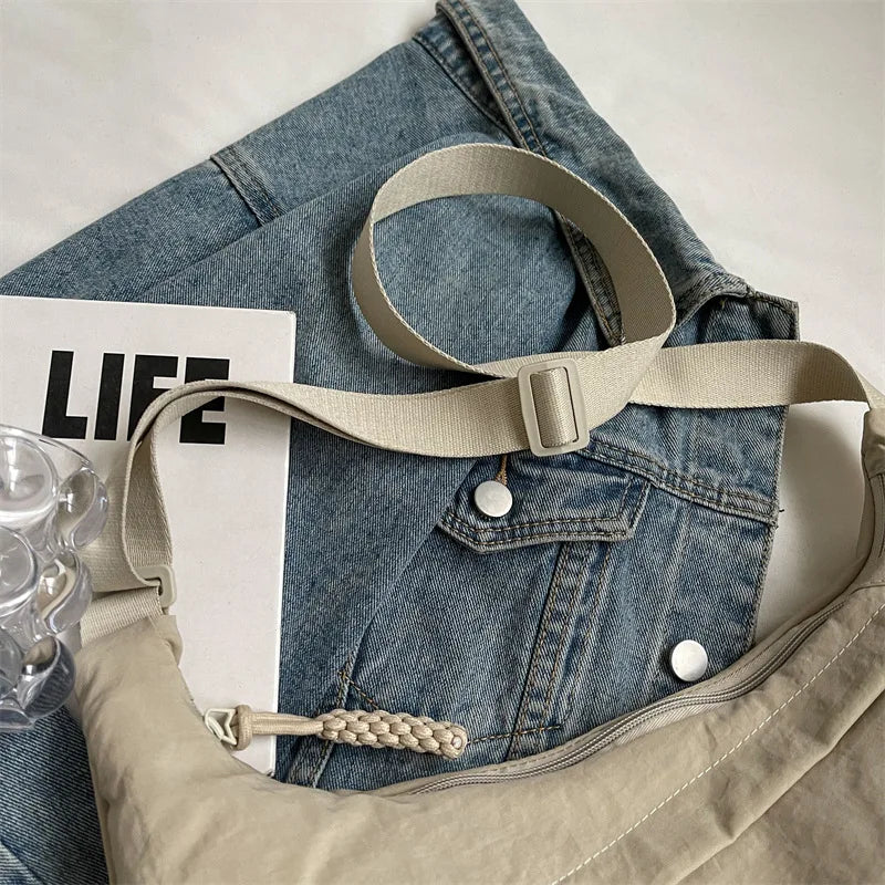 Beaira Nylon Fabric Shoulder Bag New High Capacity Women's Crossbody Messenger Bag Leisure Versatile Shoulder Hobos Bag