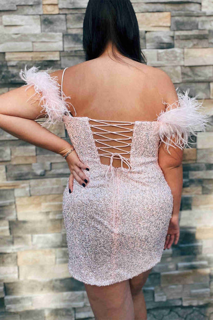 Sequins Spaghetti Straps Homecoming Dresses Sheath Short/Mini Lace Up Feather