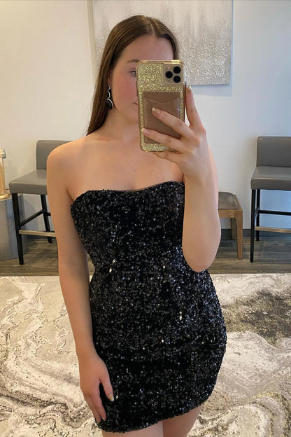 Sexy Black Strapless Sequins Bodycon Homecoming Dress