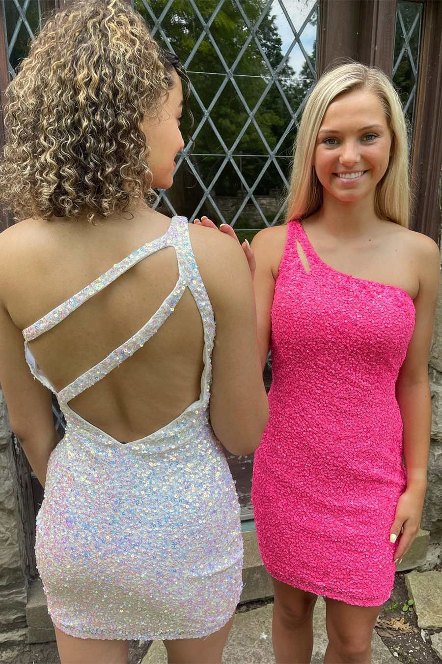 Stunning Hot Sale Sheath One Shoulder Sequins Mini Dress Homecoming Dresses