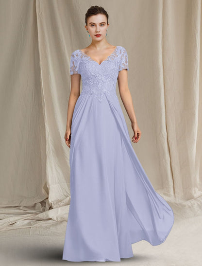 Sheath / Column Mother of the Bride Dress Plus Size Elegant V Neck Floor Length Chiffon Lace Short Sleeve with Appliques