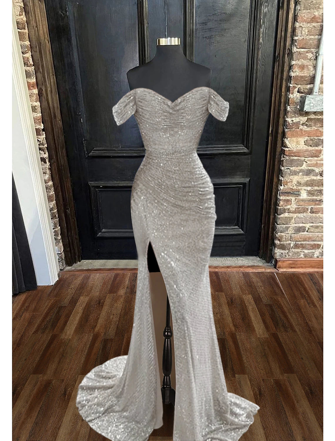 Mermaid / Trumpet Evening Gown Sparkle & Shine Dress Prom Wedding Reception Floor Length Sleeveless Cowl Neck Sequined with Ruched