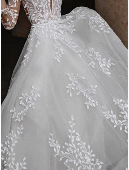 Beach Mature Wedding Dresses A-Line V Neck Long Sleeve Floor Length Lace Bridal Gowns With Pleats Appliques