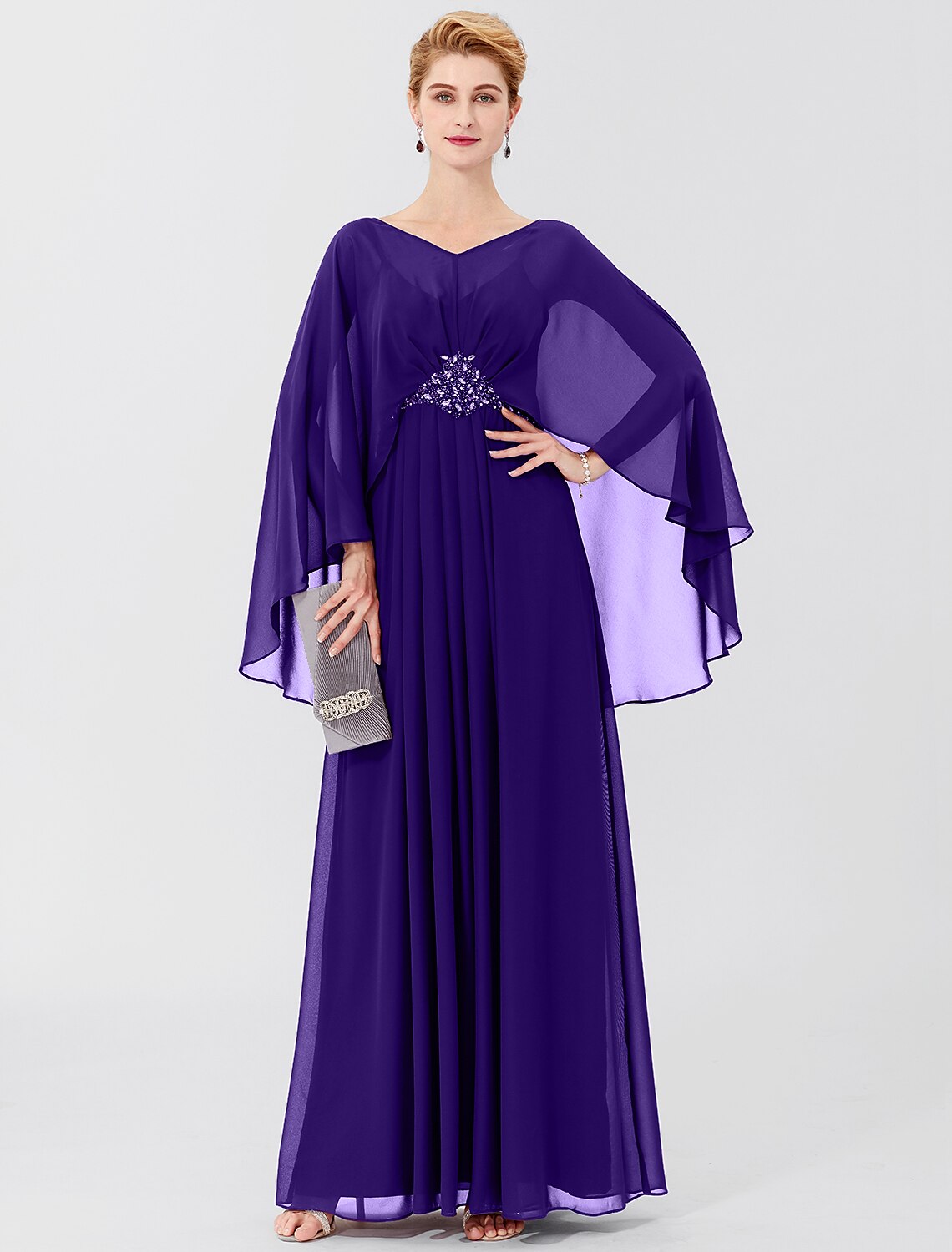 Sheath / Column Mother of the Bride Dress Formal Classic & Timeless Elegant & Luxurious Elegant V Neck Floor Length Chiffon Long Sleeve with Pleats Beading