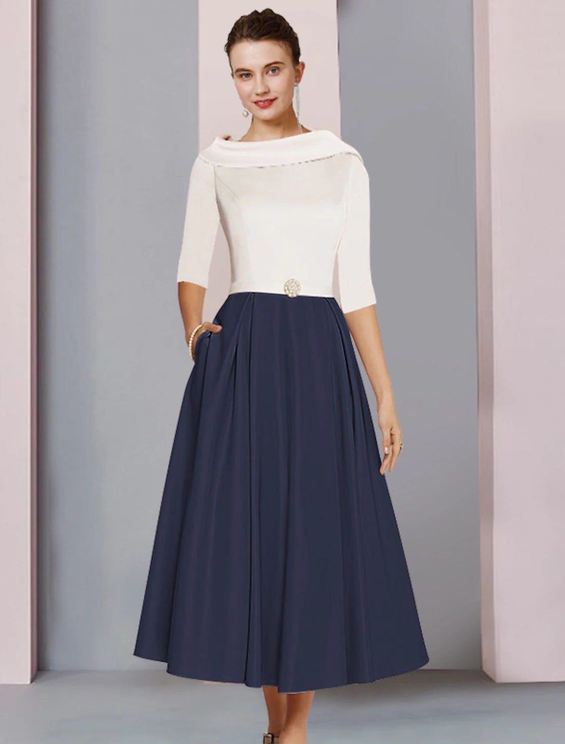 A-Line Mother of the Bride Dress Wedding Guest Elegant Scoop Neck Tea Length Satin Half Sleeve with Pleats Crystal Brooch