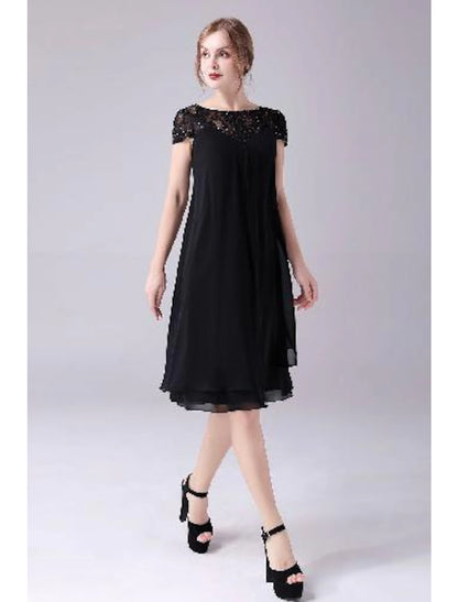 A-Line Mother of the Bride Dress Plus Size Elegant Jewel Neck Knee Length Chiffon Short Sleeve with Lace Beading Tier