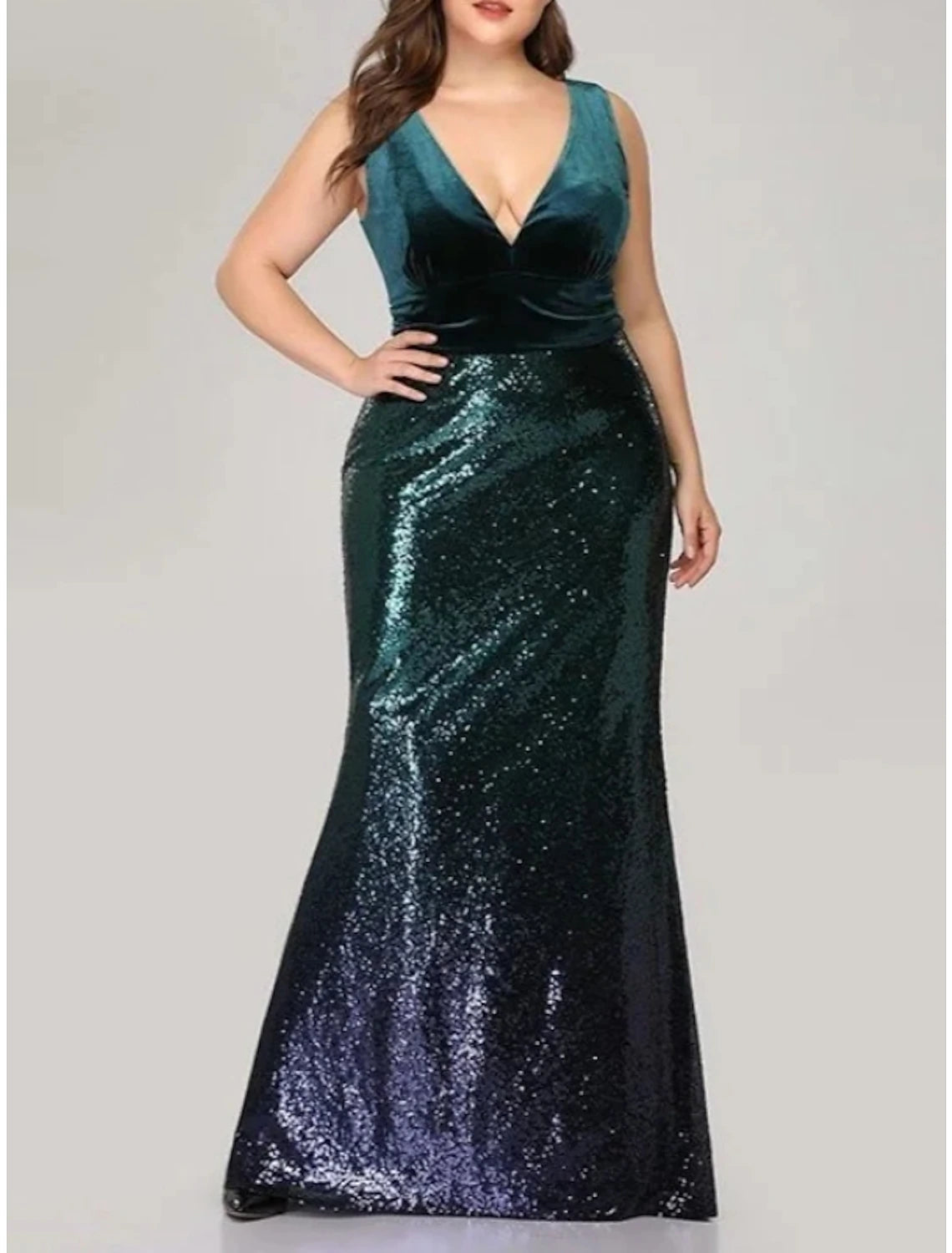 Mermaid / Trumpet Evening Gown Sparkle & Shine Dress Formal Fall Floor Length Sleeveless V Neck Sequined with Glitter Pleats