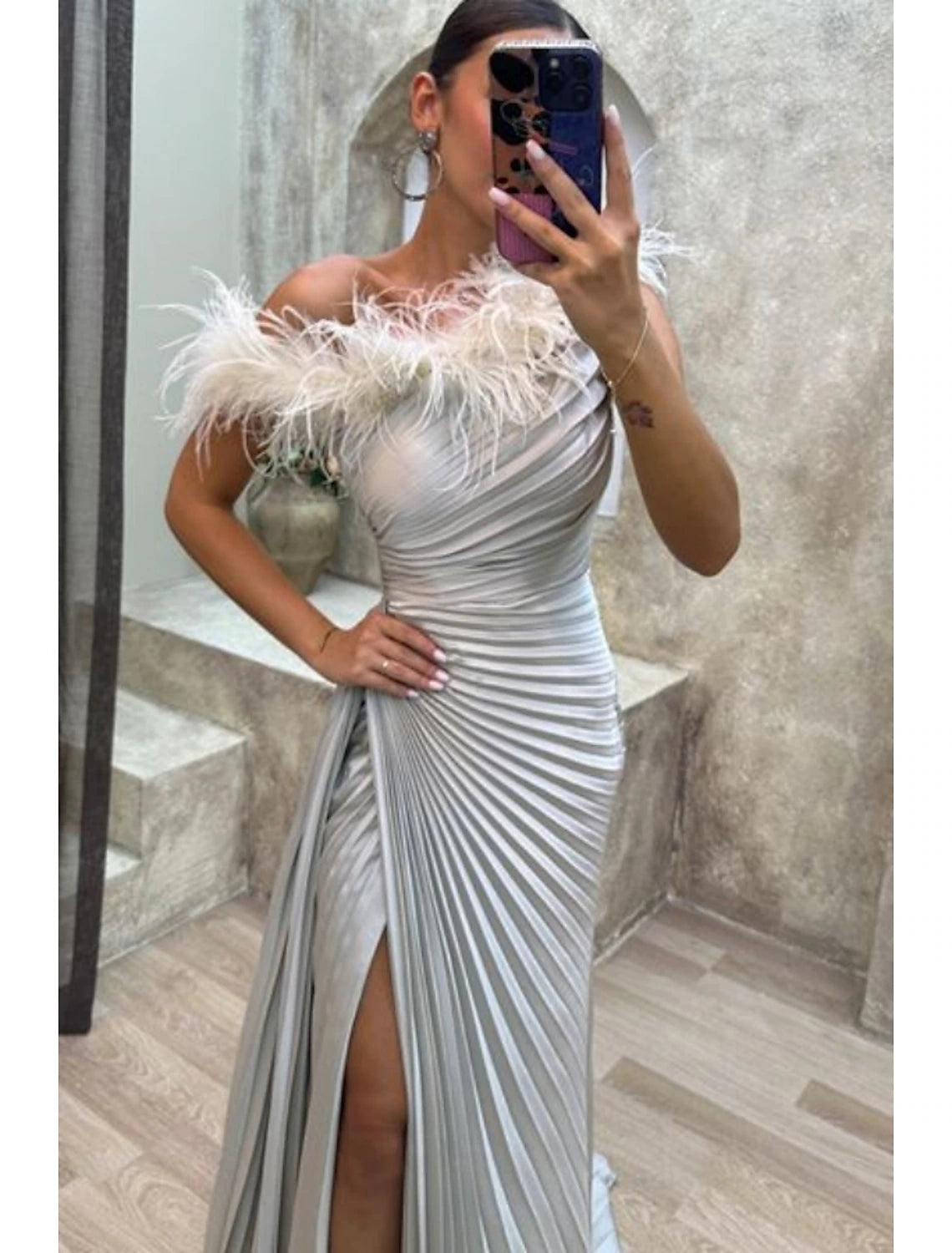 A-Line Evening Gown High Split Dress Formal Fall Sweep / Brush Train Sleeveless Off Shoulder Satin with Feather Pleats Slit