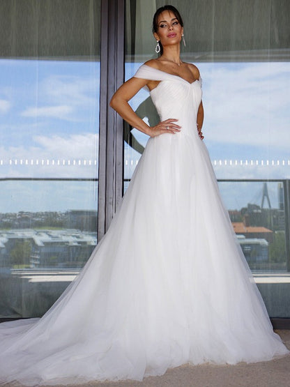 A-Line/Princess Sleeveless Tulle Off-the-Shoulder Ruched Sweep/Brush Train Wedding Dresses