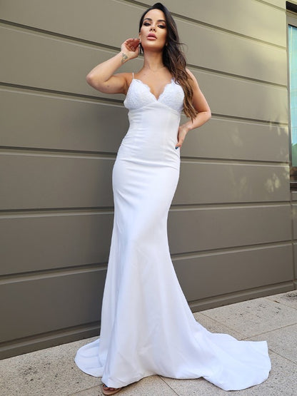 Sheath/Column Stretch Crepe Lace V-neck Sleeveless Sweep/Brush Train Wedding Dresses