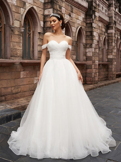 A-Line/Princess Off-the-Shoulder Tulle Sleeveless Ruched Court Train Wedding Dresses