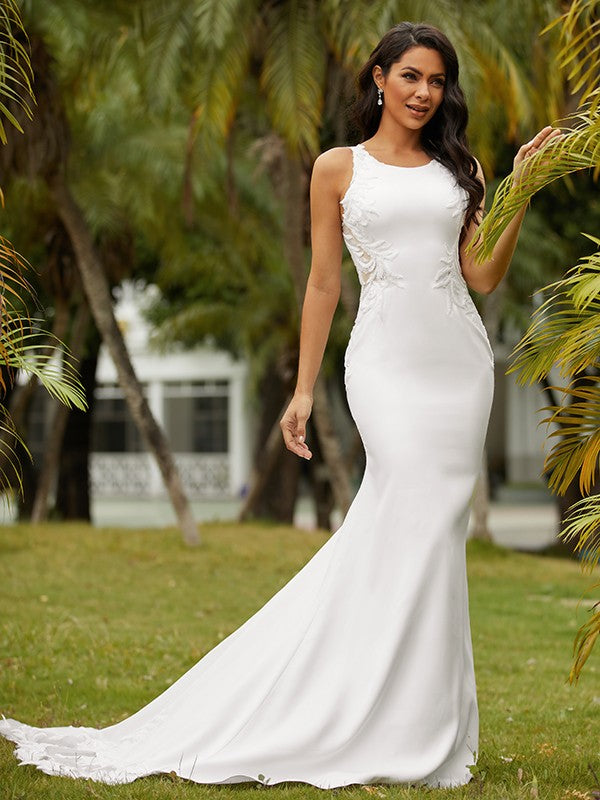 Sheath/Column Stretch Crepe Lace Scoop Sleeveless Sweep/Brush Train Wedding Dresses