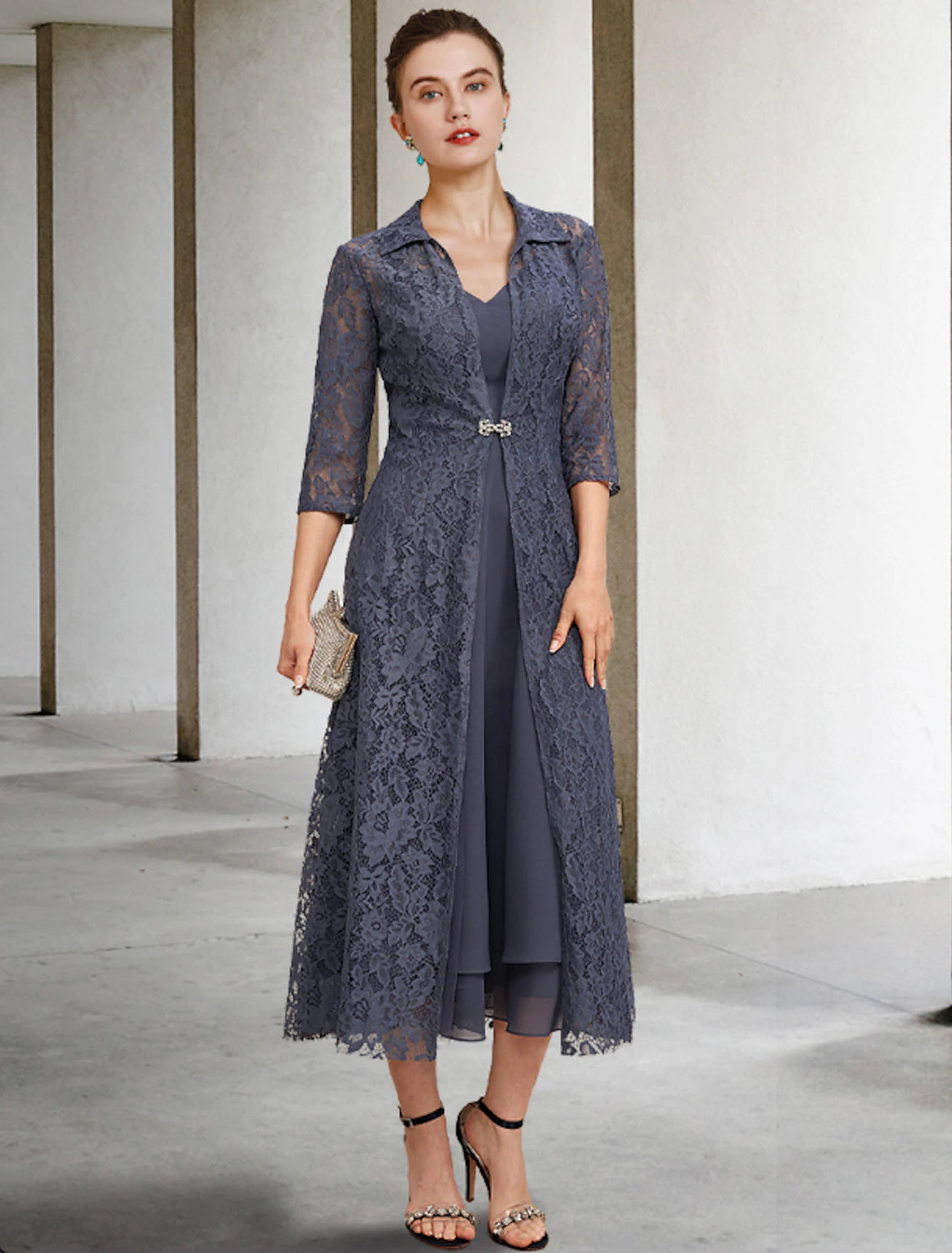 A-Line Mother of the Bride Dress Elegant V Neck Tea Length Chiffon Lace Sleeveless Jacket Dresses with Tier Solid