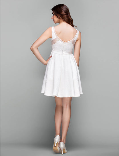 A-Line Fit & Flare Cute Dress Holiday Homecoming Short / Mini Sleeveless V Neck Lace with Sash / Ribbon