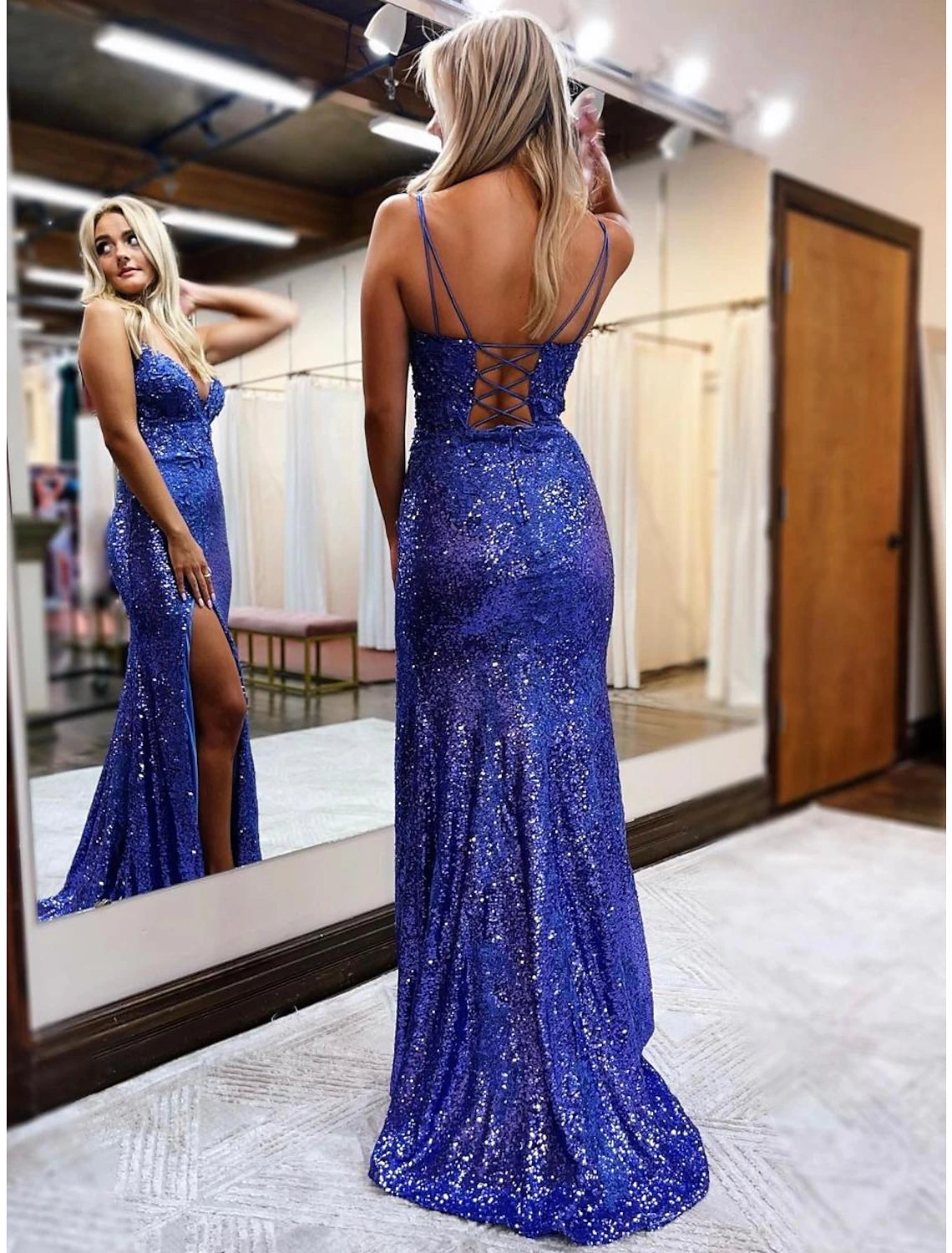 Mermaid / Trumpet Prom Dresses Sparkle & Shine Dress Formal Wedding Party Sweep / Brush Train Sleeveless V Neck Sequined Backless with Glitter Sequin