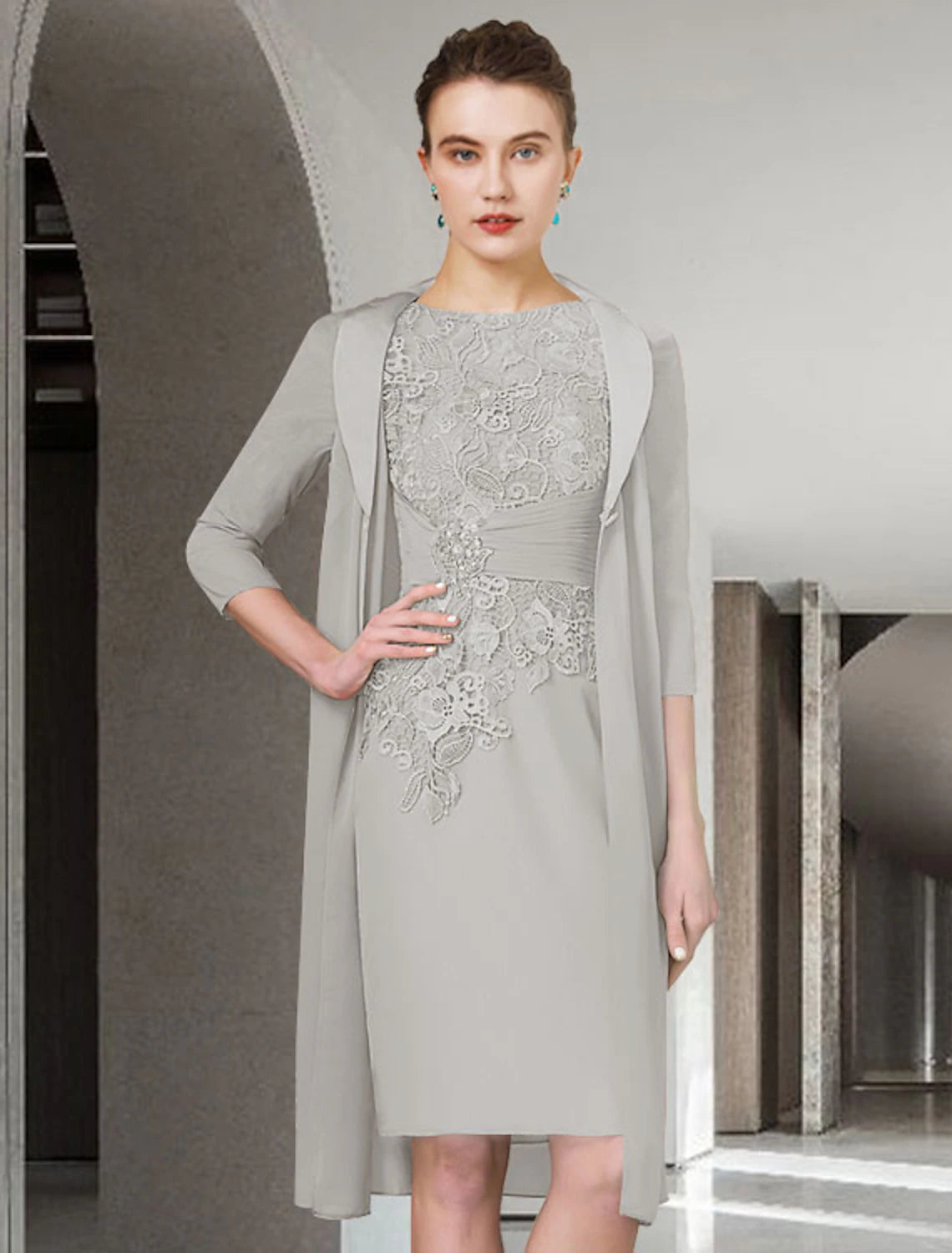 Two Piece Sheath / Column Mother of the Bride Dress Fall Wedding Guest Church Plus Size Elegant Jewel Neck Knee Length Chiffon Lace Half Sleeve Wrap Included Jacket Dresses with Ruched Appliques