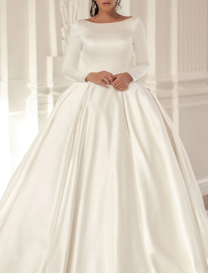 Engagement Formal Fall Wedding Dresses Open Back Ball Gown Scoop Neck Long Sleeve Chapel Train Satin Bridal Gowns With Solid Color