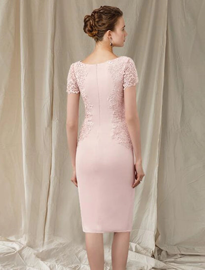 Sheath / Column Mother of the Bride Dress Elegant Jewel Neck Knee Length Lace Stretch Fabric Short Sleeve with Appliques