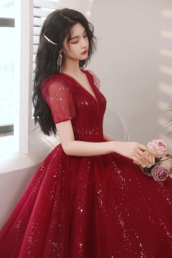 Burgundy V-Neck Tulle Short Prom Dress A-Line Homecoming Party Dress